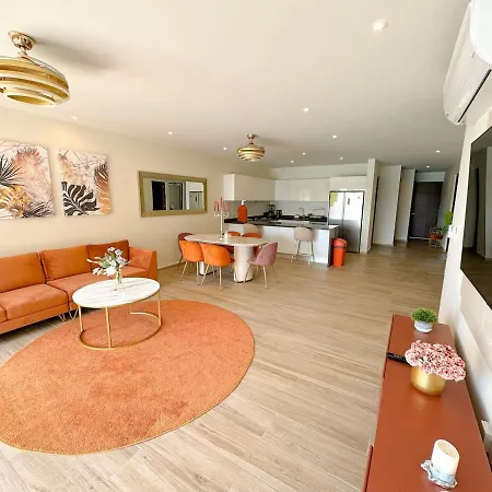 Azure Caribbean Citrine Apartamento
